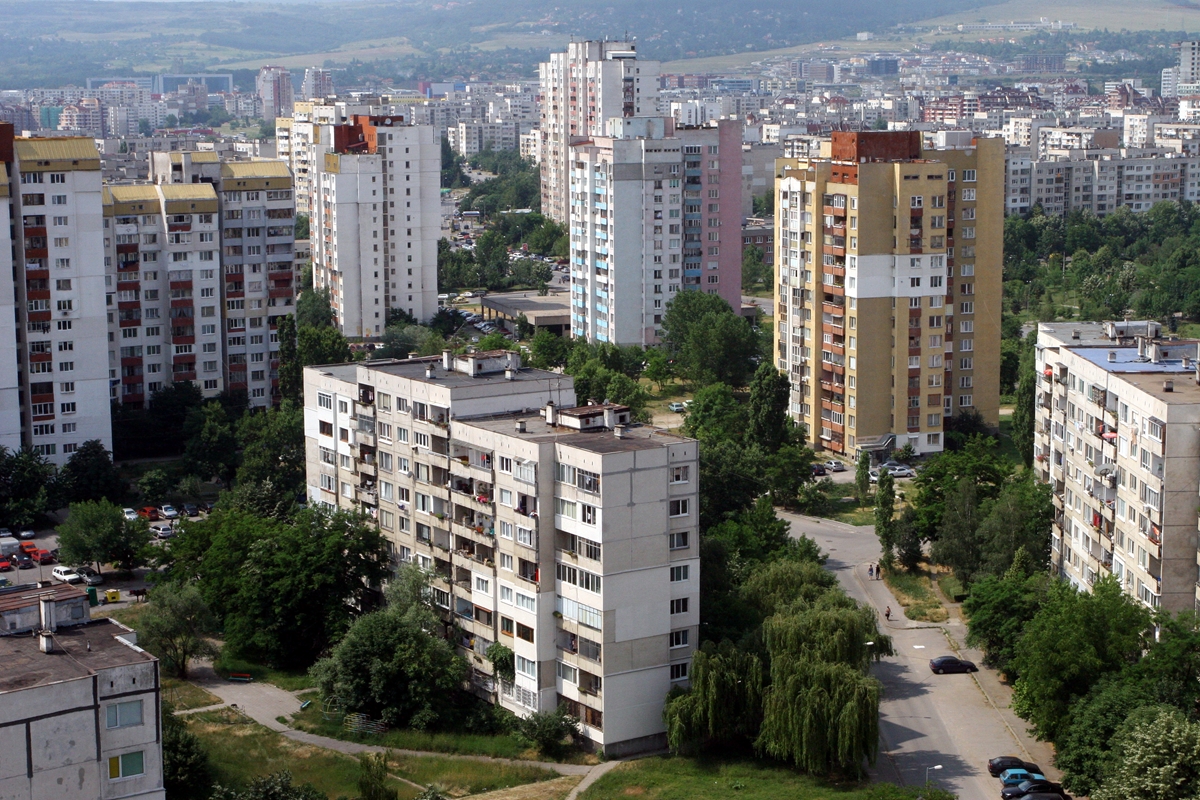 3,2 млрд. лв. за безплатно саниране, част 
от парите са само за бедни